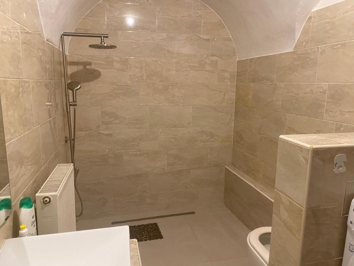 Apartman Fabrik ไฮน์บวร์ก อัน แดร์โดเนา ภายนอก รูปภาพ
